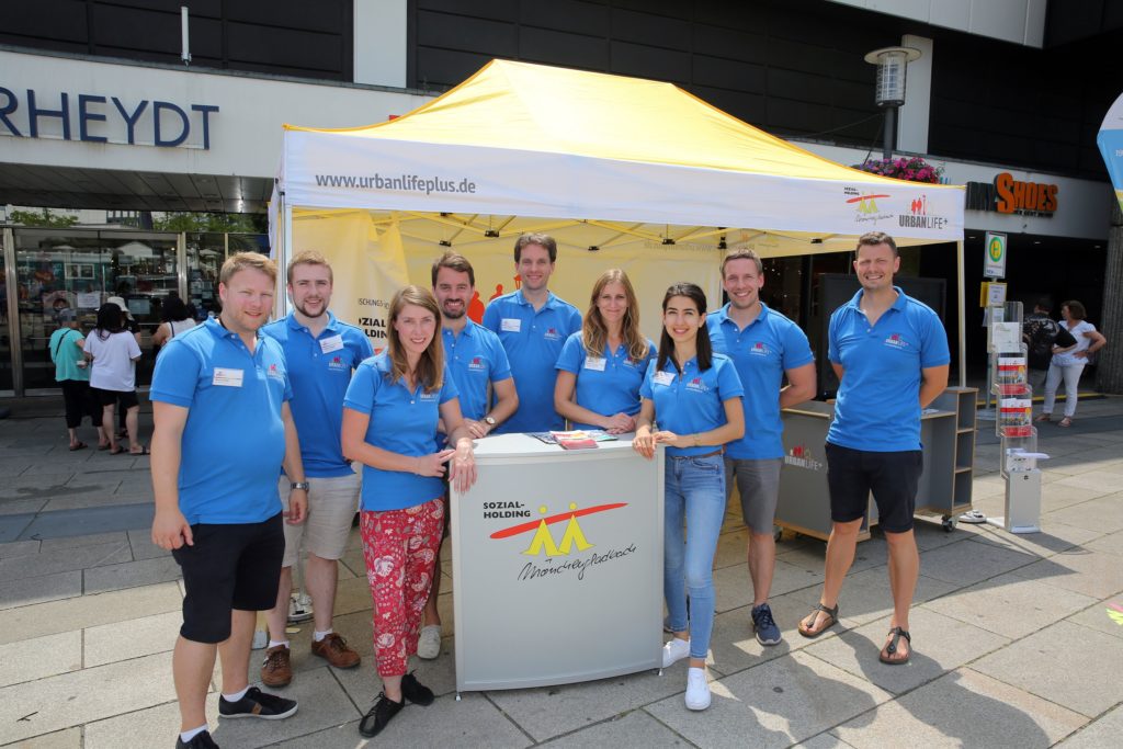 Das UrbanLifePlus-Projektteam auf dem Turmfest Rheydt.